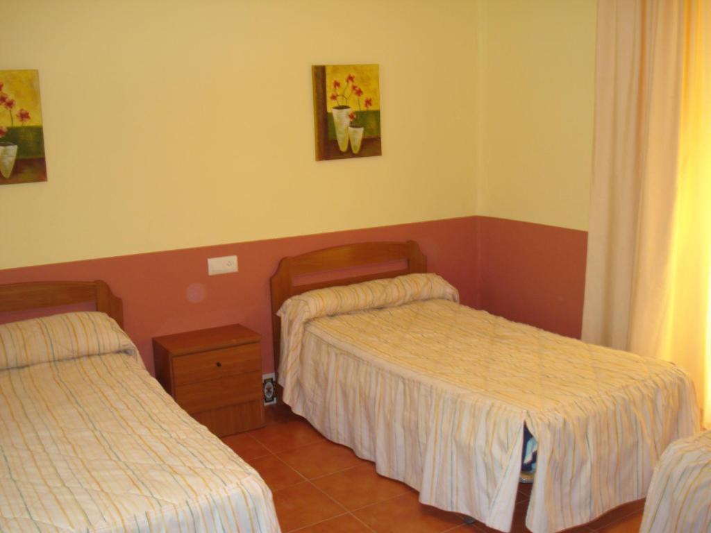 Pension Bienvenido Sevilla Bagian luar foto